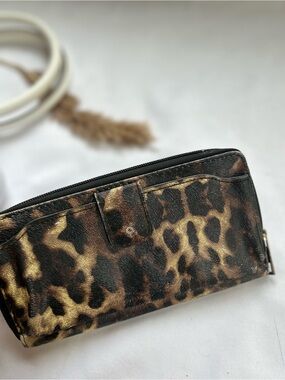 Leopard Print Women's Clutch Wallet - Brown